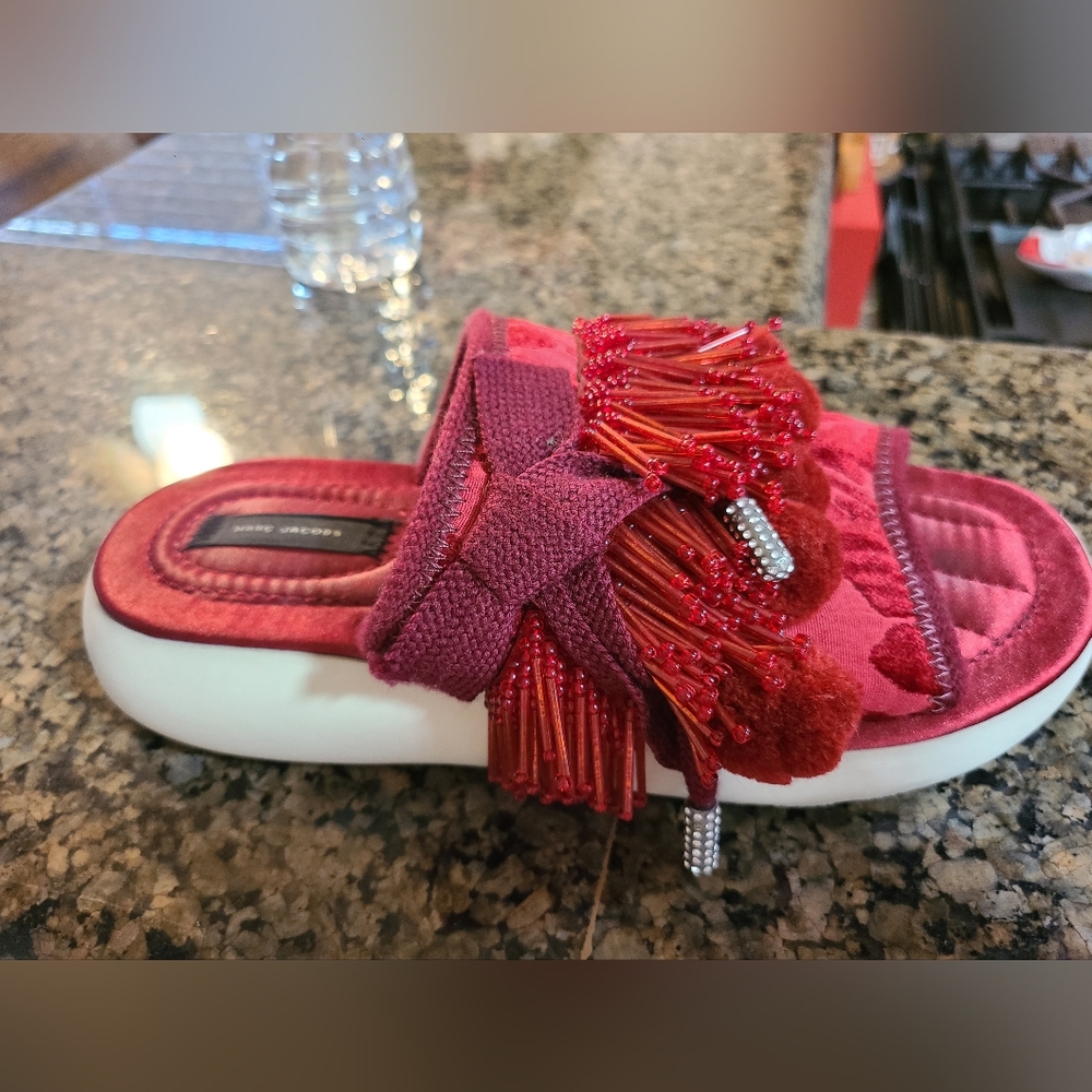 Rare MARC JACOBS Emerson Pompom Sport Sandals Slides